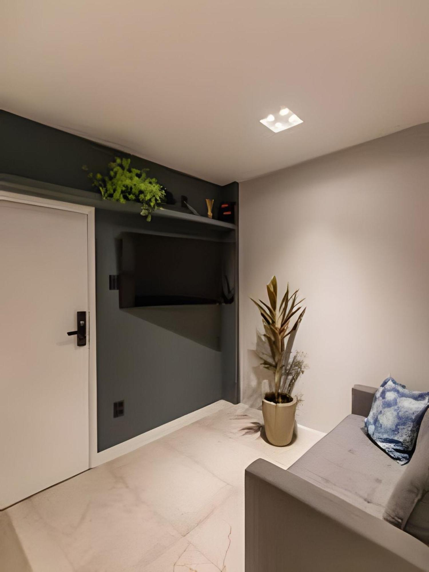 Excelente Studio, 2 Min. Da Em Copa Posto 5 Apartamento *